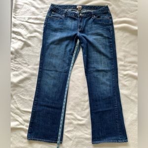 Gap Curvy Flare Jeans